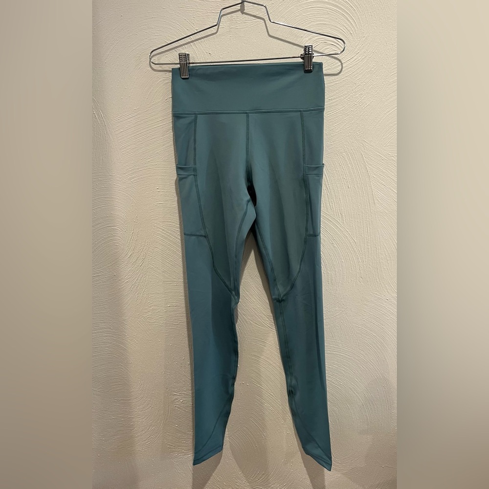 Curves N Combat Boots teal pocket leggings
